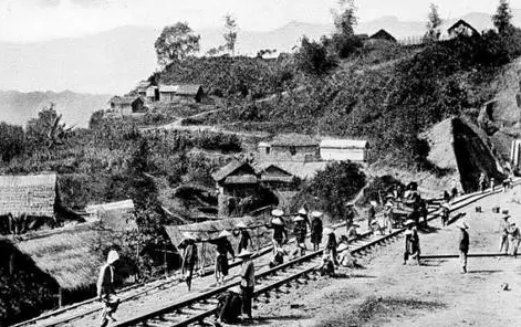 云南第一条铁路 — 滇越铁路 是我国铁路发展的活化石！