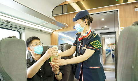 6月25日全国铁路调图 云南临沧与丽江间首次开行动车