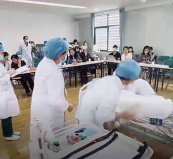 环球在线直播:  2022年云南省妇幼保健院急救技术竞赛