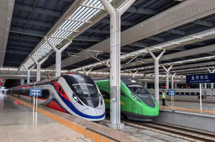 云南：铁路短途客流旺盛  返程客流高峰来临