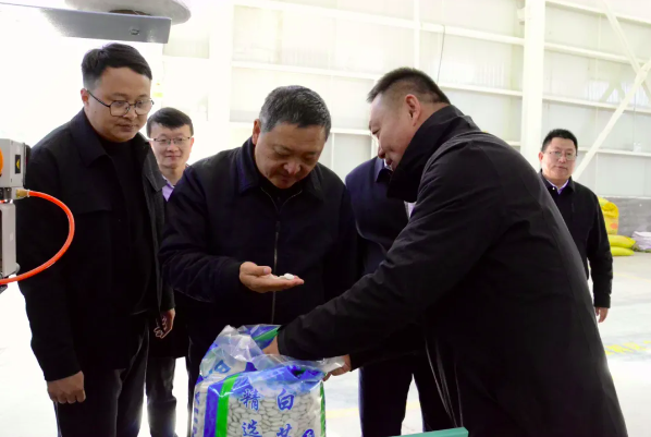 杨国宗到云龙县调研时强调 打好“优势牌” 念好“致富经” 释放生态与经济协同发展乘数效应