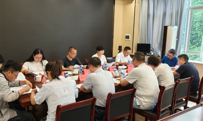 开远市召开关心下一代工作座谈会