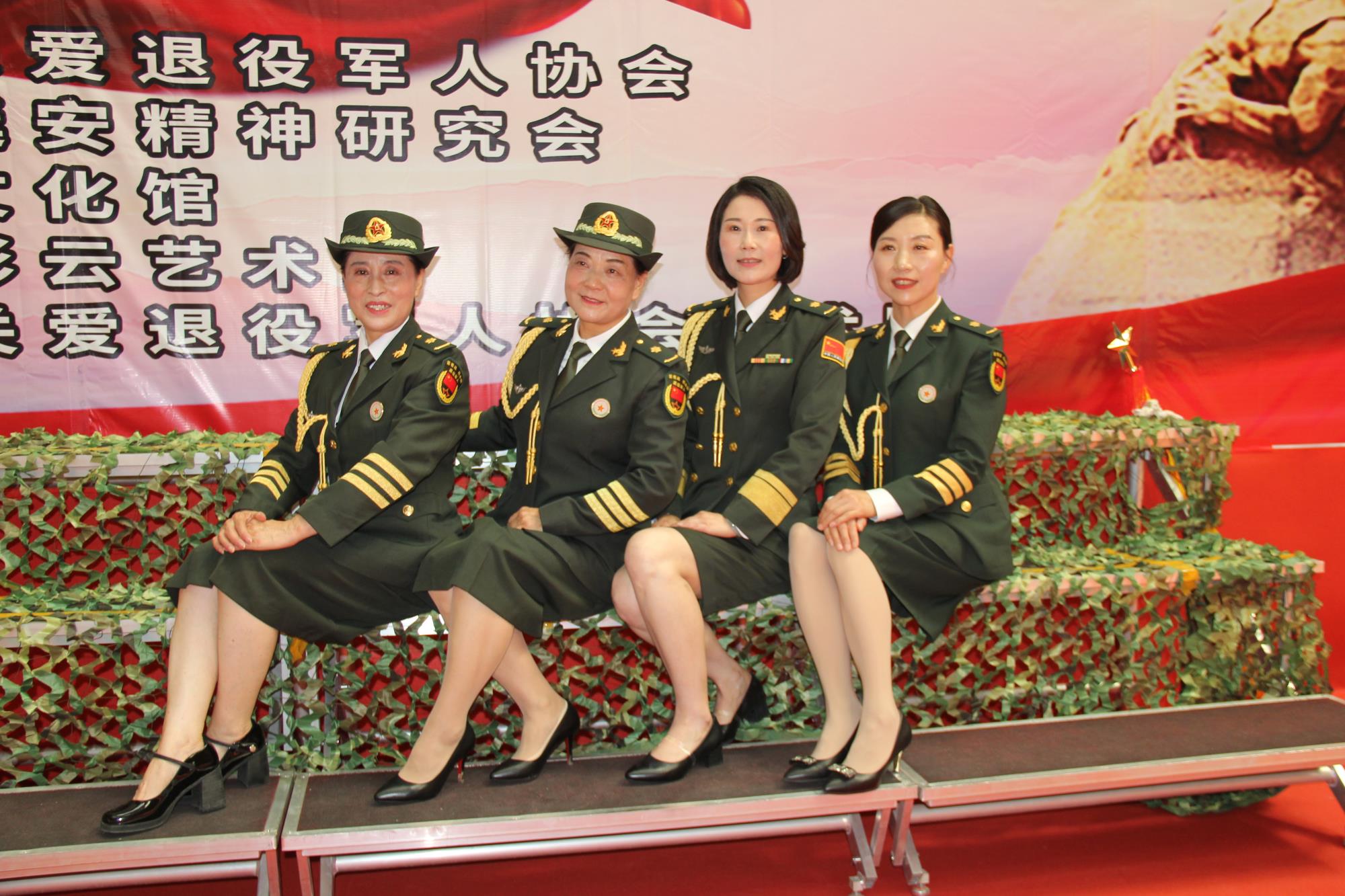 别样的快乐与庆祝：“兵汁兵味”十足的文艺大餐