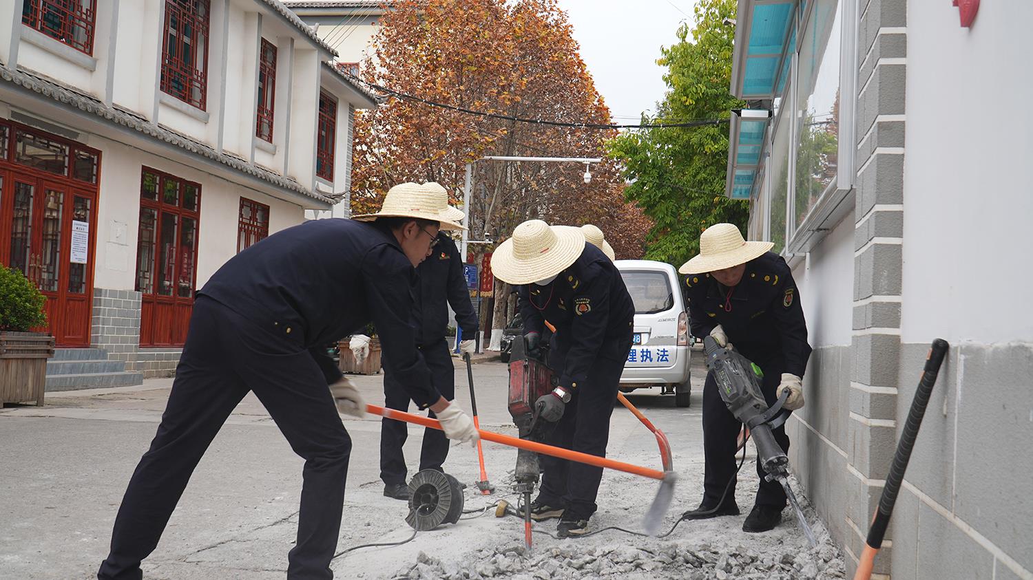 脱下军装还是兵 城市管理显担当