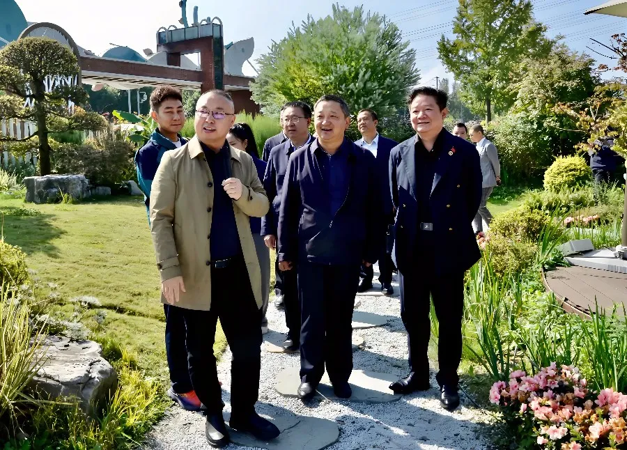 要闻｜杨国宗率队到四川省成都市招商考察时强调 精准补缺 扬优锻长 整合提升 以新场景促新消费添新动能