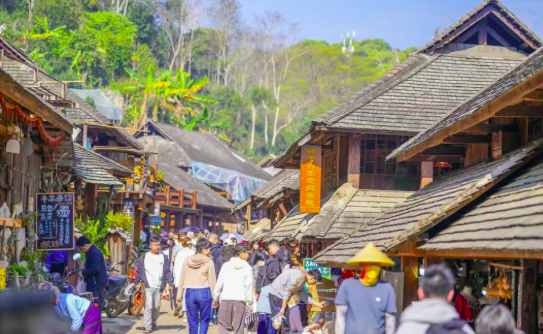 “钢铁丝路·情牵中老”采访团走进普洱 见证中老铁路赋能普洱高质量发展