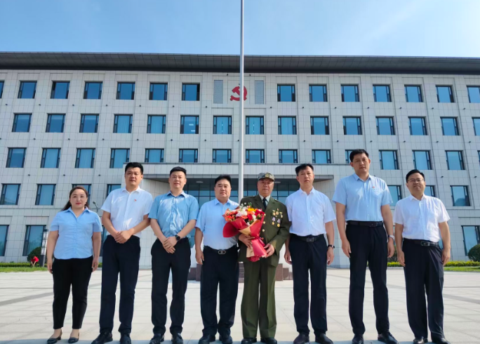 老山精神薪火相传 英雄本色照亮初心——魏鼎湘老兵跨越47载重返齐鲁讲述英雄故事
