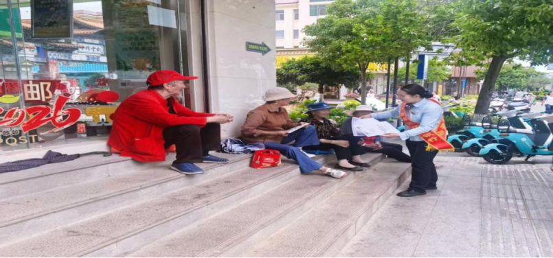 中国邮政集团云南祥云县分公司组织开展“金融知识行万里，守护百姓钱袋子”宣传活动