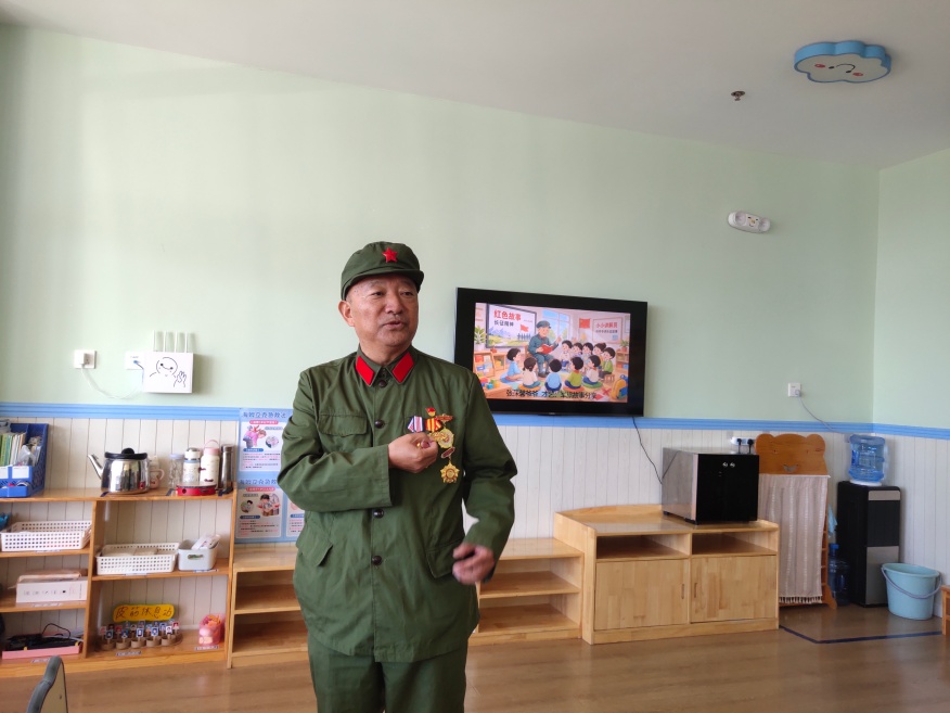 红土地上开新课：云南祥云县退役军人走进幼儿园上好思品课